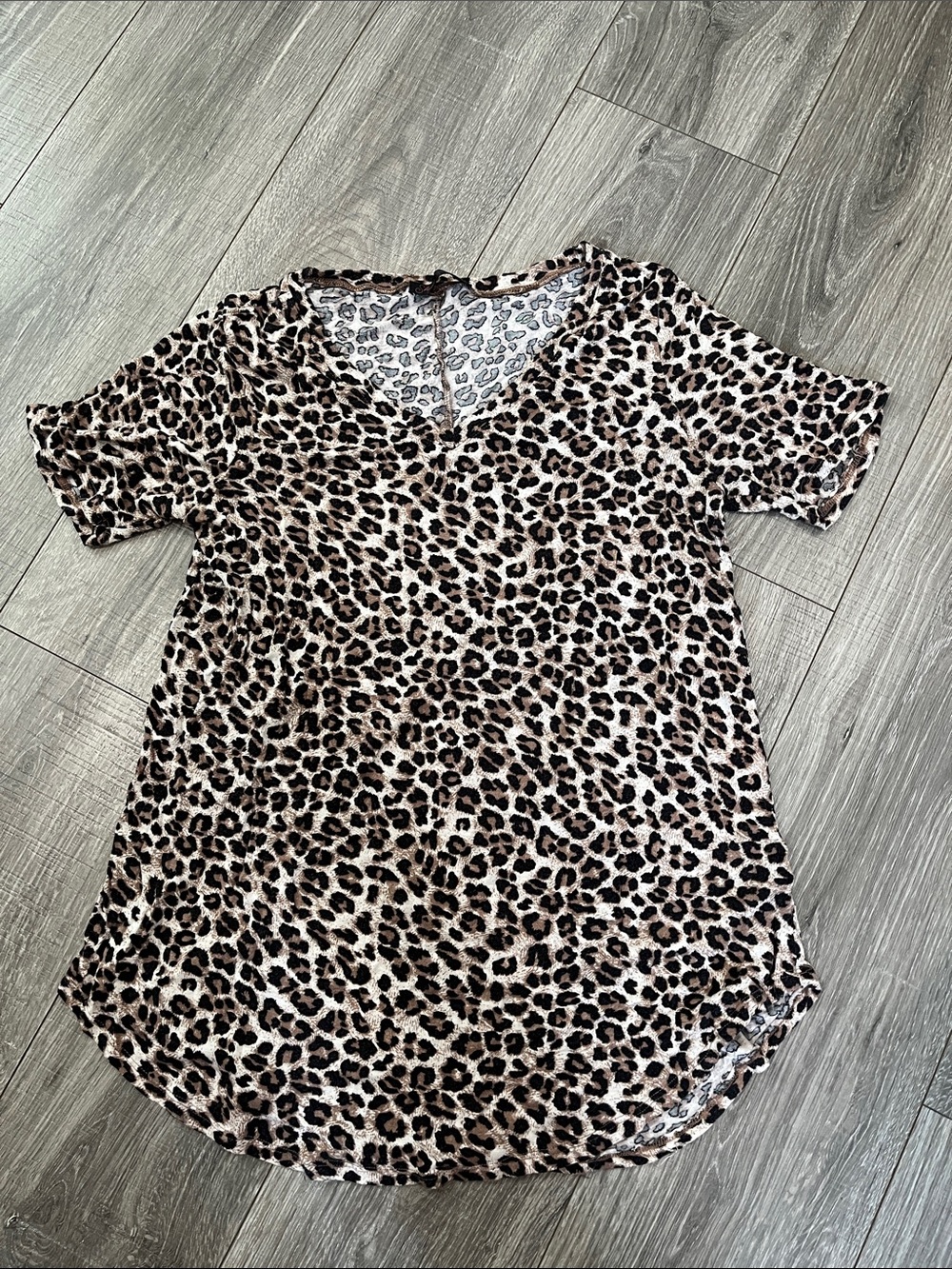 Leopard Print V-Neck Tunic Top - Brown/Black